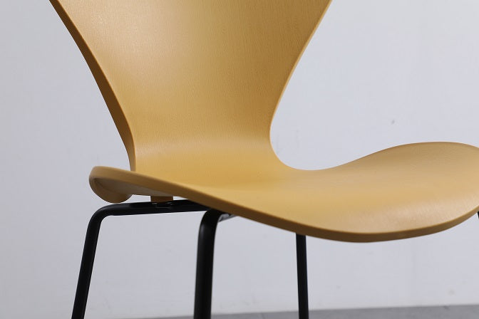 Silla de comedor acero y polipropileno Roxy