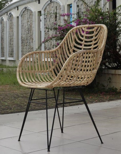 Sillón de rattan natural Elys