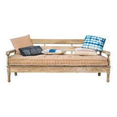 Sofa de estilo vintage en madera Sheran
